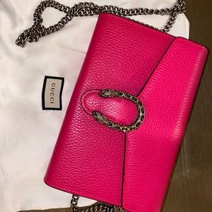 Authentic rare Gucci hot pink wallet on chain